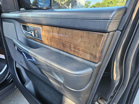 Used 2013 Land Rover Range Rover Sport HSE LUX image 66