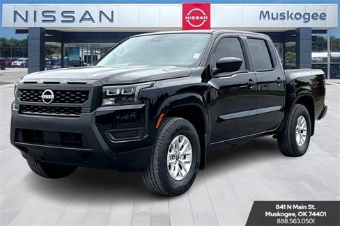 New 2026 Nissan Frontier S image 2