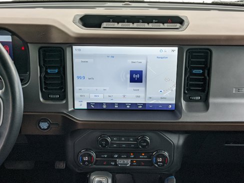 Used 2023 Ford Bronco Outer Banks w/ Sasquatch Package image 18