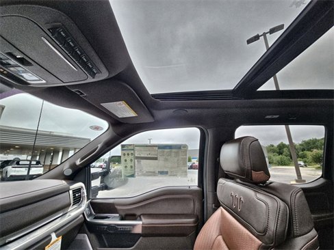 New 2025 Ford F250 King Ranch w/ Chrome Package image 23