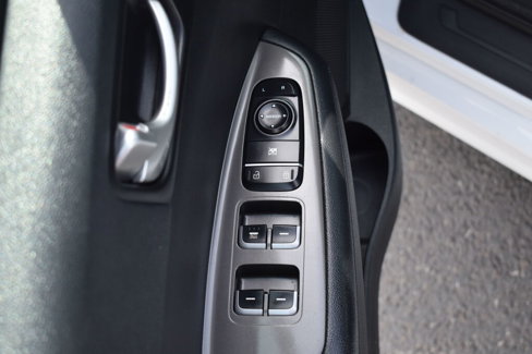 Used 2019 Kia Optima LX w/ LX Premium Package image 12