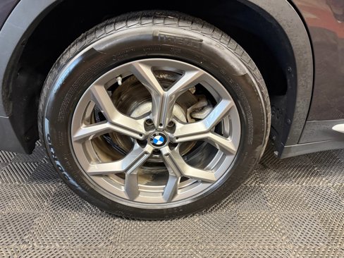 Used 2020 BMW X3 xDrive30i w/ Premium Package image 22