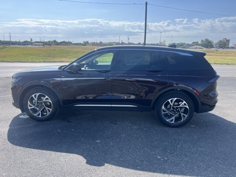 New 2025 Lincoln Nautilus Premier image 6