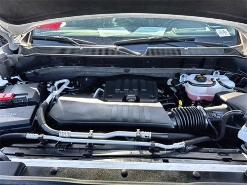 Used 2025 Chevrolet Silverado 1500 LT image 29