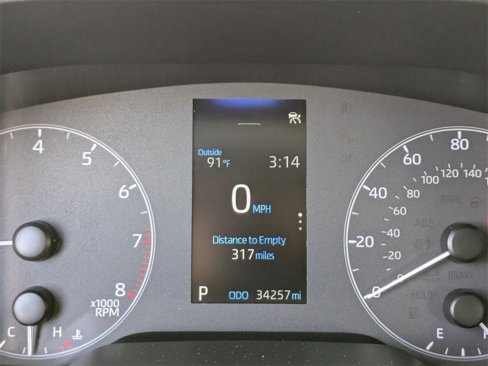 Used 2024 Toyota Corolla LE image 14