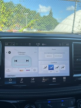 New 2026 Chrysler Pacifica Select image 23