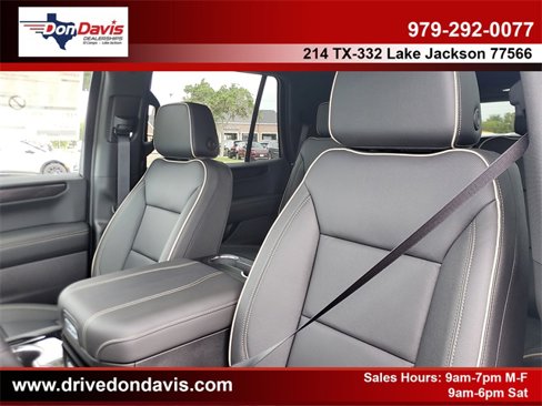 New 2026 GMC Yukon Elevation image 17