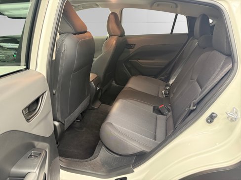 Used 2024 Subaru Crosstrek 2.0i Premium image 13