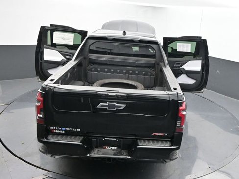 New 2025 Chevrolet Silverado EV RST image 61