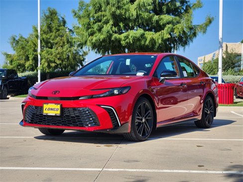 New 2026 Toyota Camry Hybrid image 2