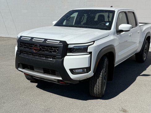 New 2025 Nissan Frontier PRO-4X image 2