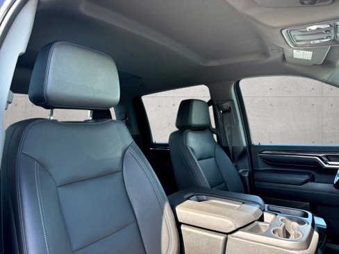 Used 2024 Chevrolet Silverado 2500 LTZ image 25
