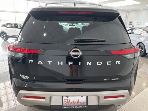 New 2025 Nissan Pathfinder SL image 5