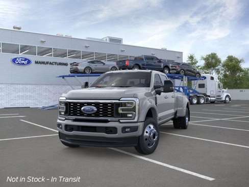 New 2026 Ford F450 Platinum w/ FX4 Off-Road Package image 2