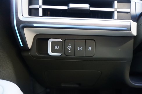 Used 2025 Hyundai Santa Fe Calligraphy image 5