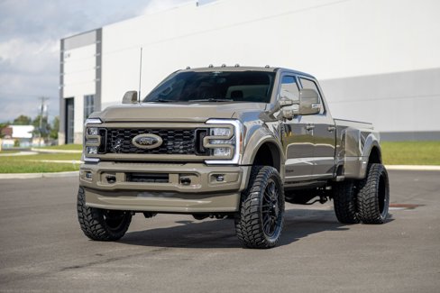 Used 2026 Ford F450 Lariat image 12