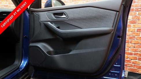 Used 2023 Nissan Rogue SV image 61