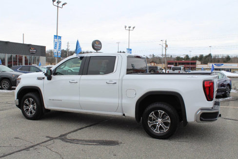 Used 2024 GMC Sierra 1500 SLT image 11