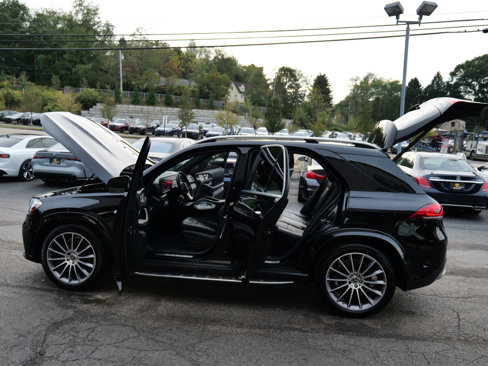 Used 2022 Mercedes-Benz GLE 450 4MATIC w/ AMG Line Exterior image 62
