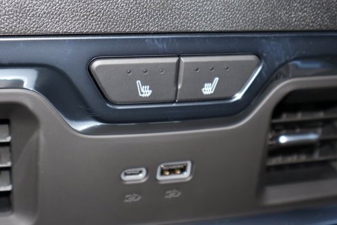 New 2026 GMC Sierra 1500 Denali Ultimate image 14