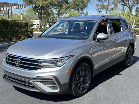 Used 2022 Volkswagen Tiguan SE image 85