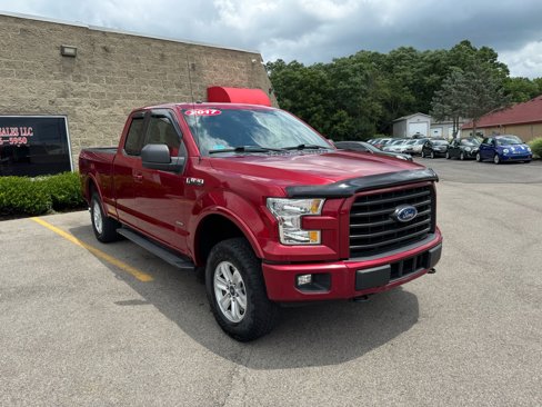 Used 2017 Ford F150 XLT w/ Equipment Group 302A Luxury image 3