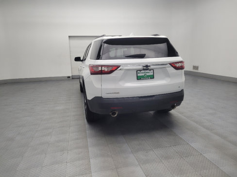 Used 2020 Chevrolet Traverse LT w/ LT Premium Package image 6