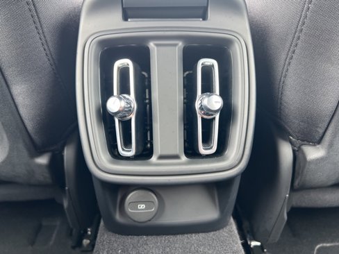 Used 2024 Polestar Polestar 2 image 12