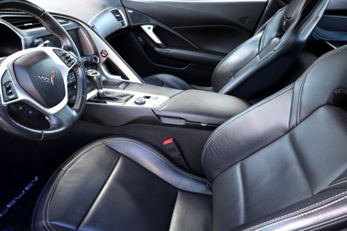 Used 2015 Chevrolet Corvette Stingray Coupe w/ 2LT Preferred Equipment Group image 12