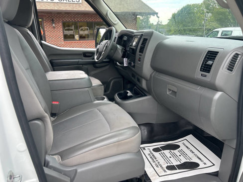 Used 2020 Nissan NV 2500 SV w/ Navigation Package image 16