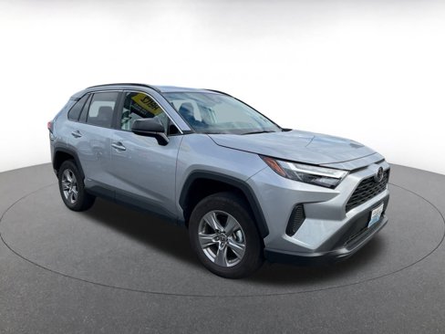 Used 2025 Toyota RAV4 LE image 1