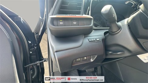 New 2026 Toyota Crown XLE image 19