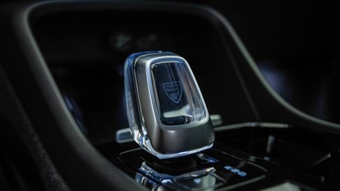 Certified 2025 Volvo XC40 B5 Plus w/ Climate Package image 27
