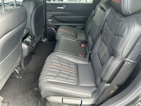 New 2025 Nissan Armada PRO-4X image 27