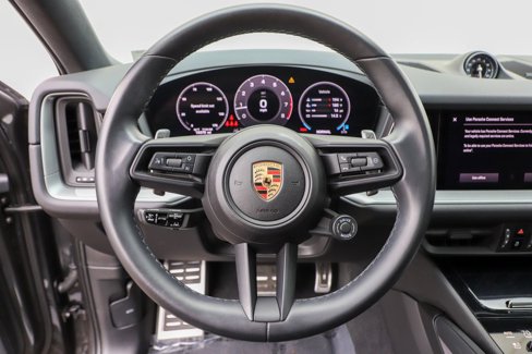 Used 2024 Porsche Cayenne Coupe image 6