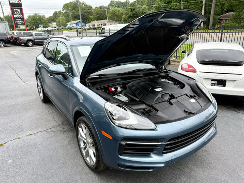 Used 2019 Porsche Cayenne image 4
