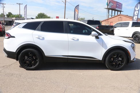Used 2023 Kia Sportage EX image 8