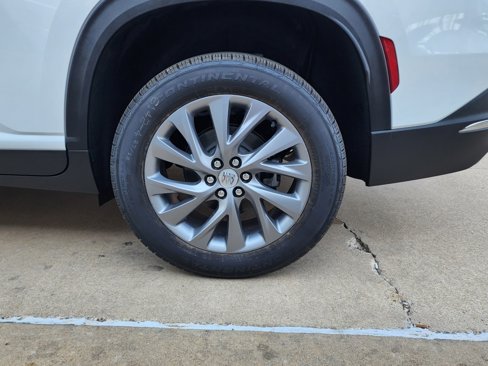 New 2026 Buick Enclave Preferred w/ Power Package image 57