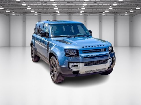 New 2025 Land Rover Defender 110 S image 7