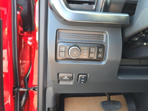 New 2025 Ford F250 Lariat w/ Lariat Ultimate Package image 23