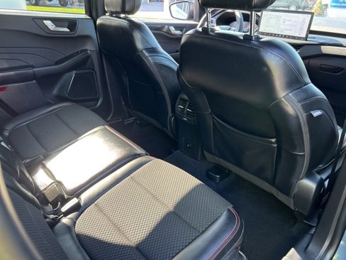 Used 2023 Ford Escape ST-Line w/ Tech Pack #1 image 11
