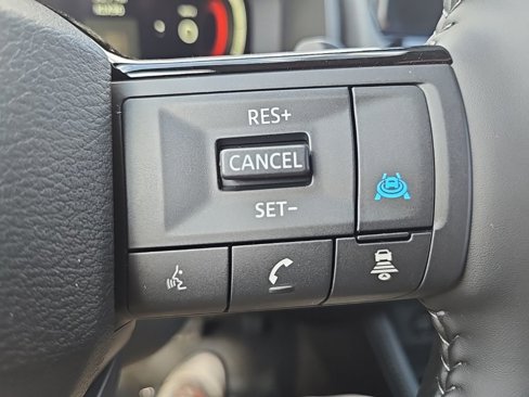 New 2026 Nissan Rogue Platinum image 16