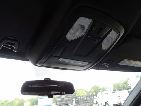 Used 2024 RAM 3500 Tradesman w/ Chrome Appearance Group image 25