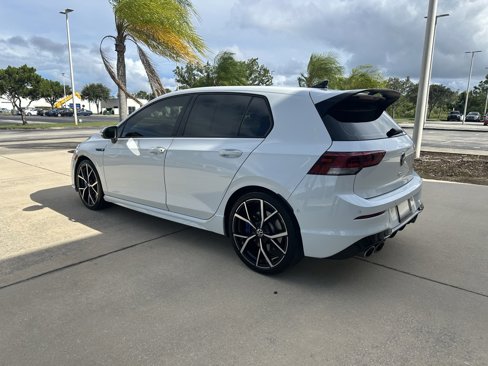 Used 2023 Volkswagen Golf R image 6