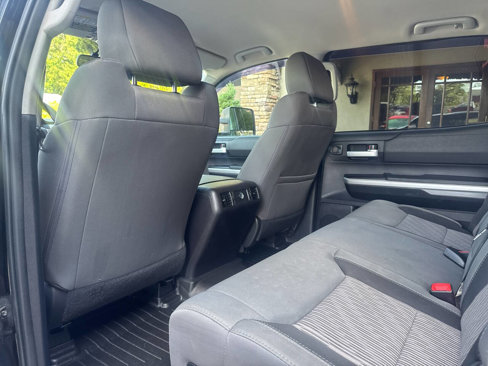 Used 2015 Toyota Tundra SR5 image 11