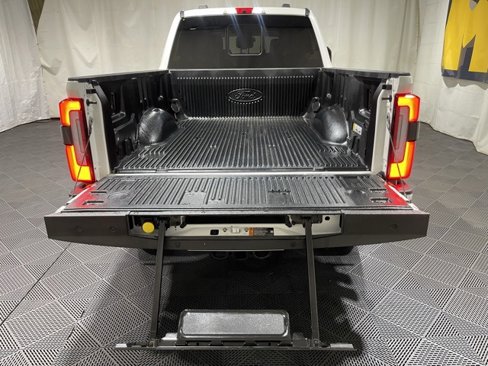 Used 2024 Ford F250 Platinum image 24