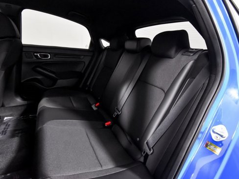 Used 2023 Honda Civic Sport image 29