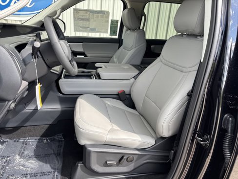 New 2025 Ford Expedition Max Active image 11
