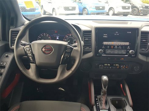 Used 2024 Nissan Frontier Pro-X image 5