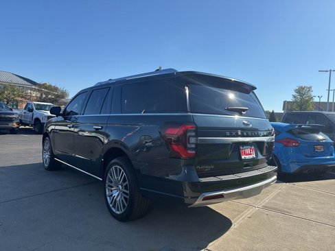 Used 2022 Ford Expedition Max Platinum image 3
